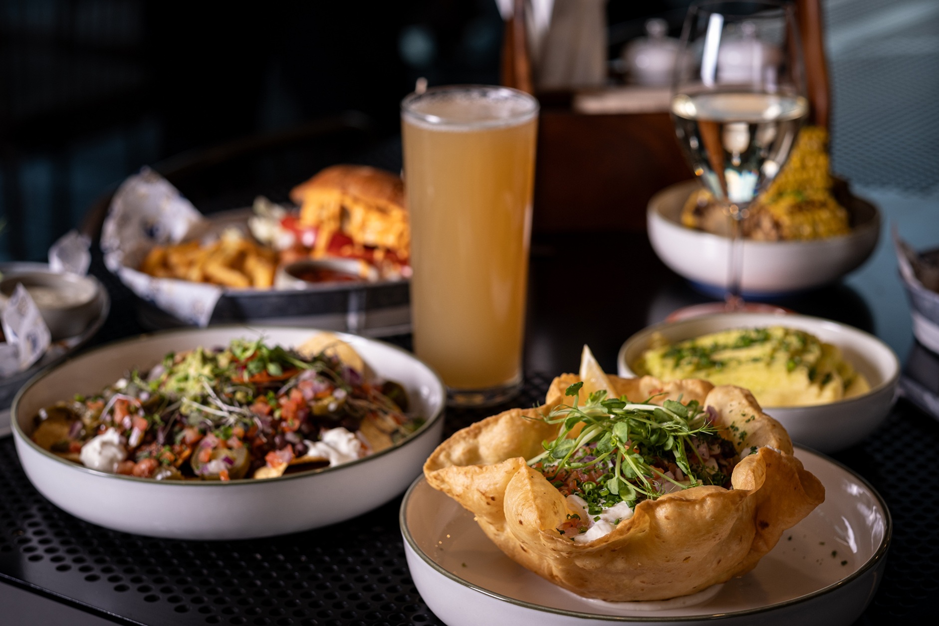 Hop & Huddle Group Dining